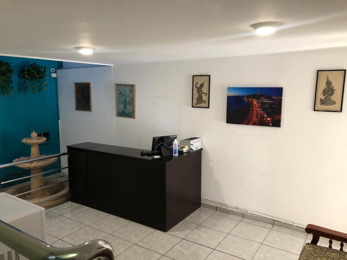Apartment Coxcatlan A Pie De Playa Mazatlan