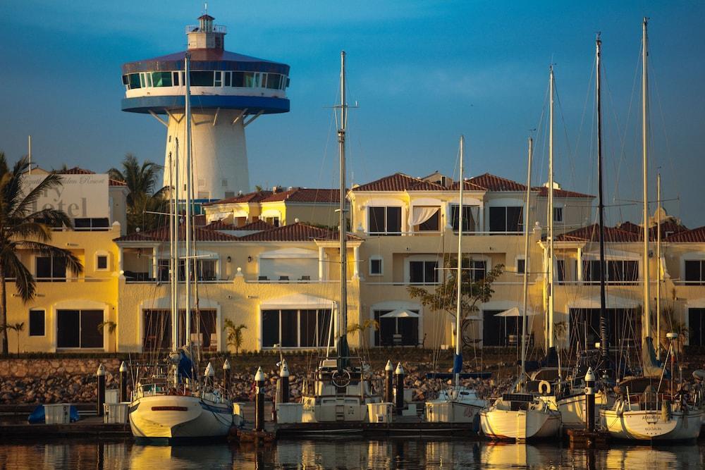 Hotel Isla Club
