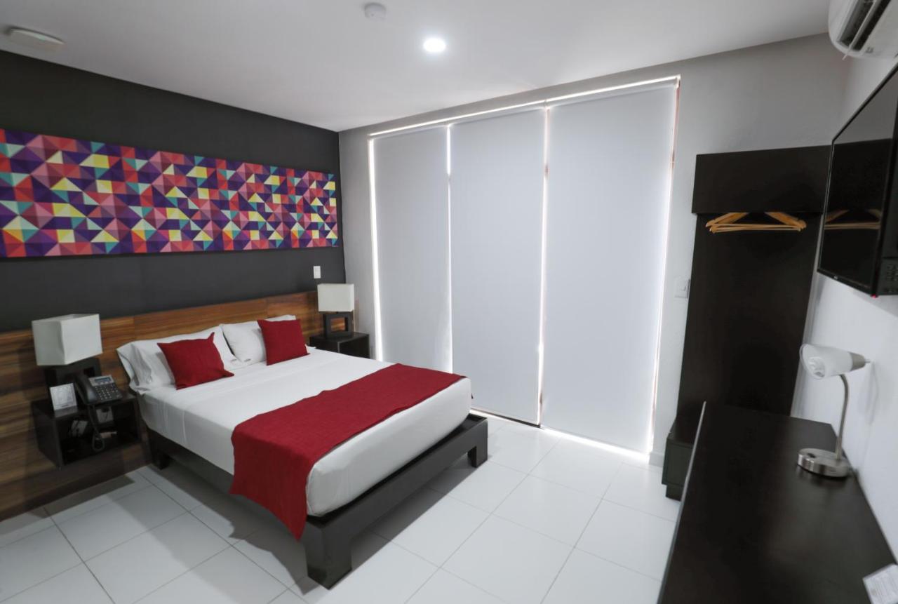 Dwana Hotel Mazatlan