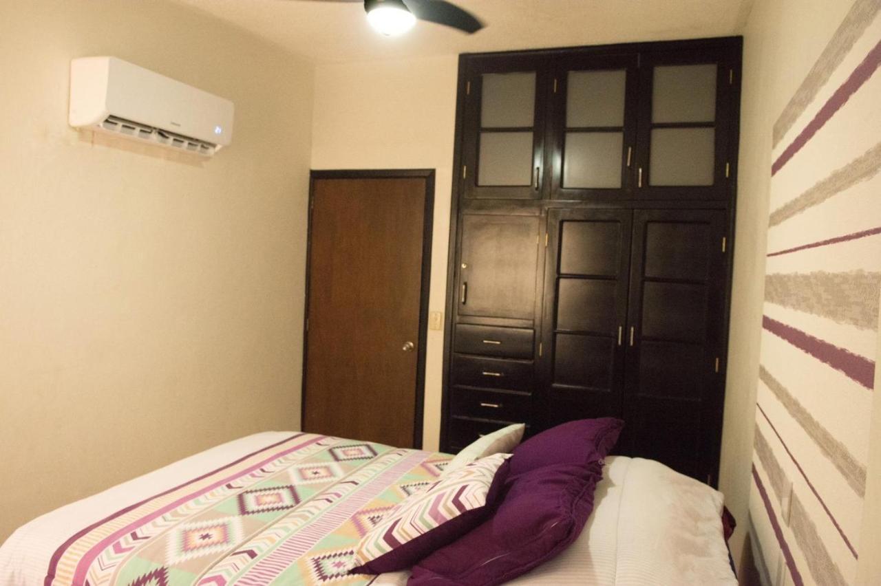Casa Vacacional A 5 Min De La Playa, 12 O Más Personas *