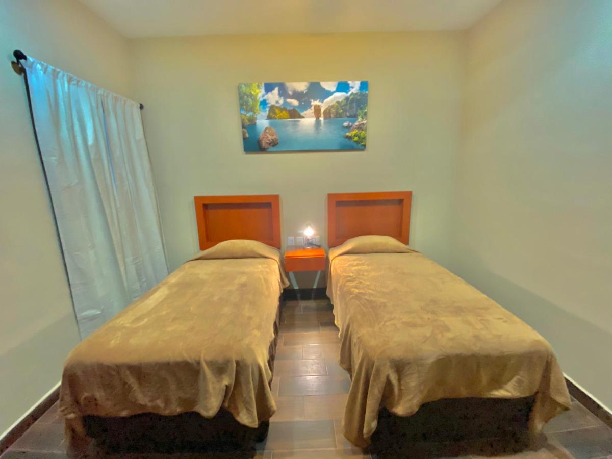 La Lola Hotel&suites Mazatlán