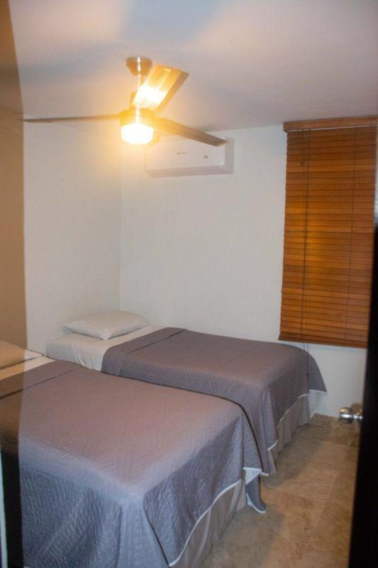 Departamento Comodo, A Media Cuadra De La Playa. Apartment