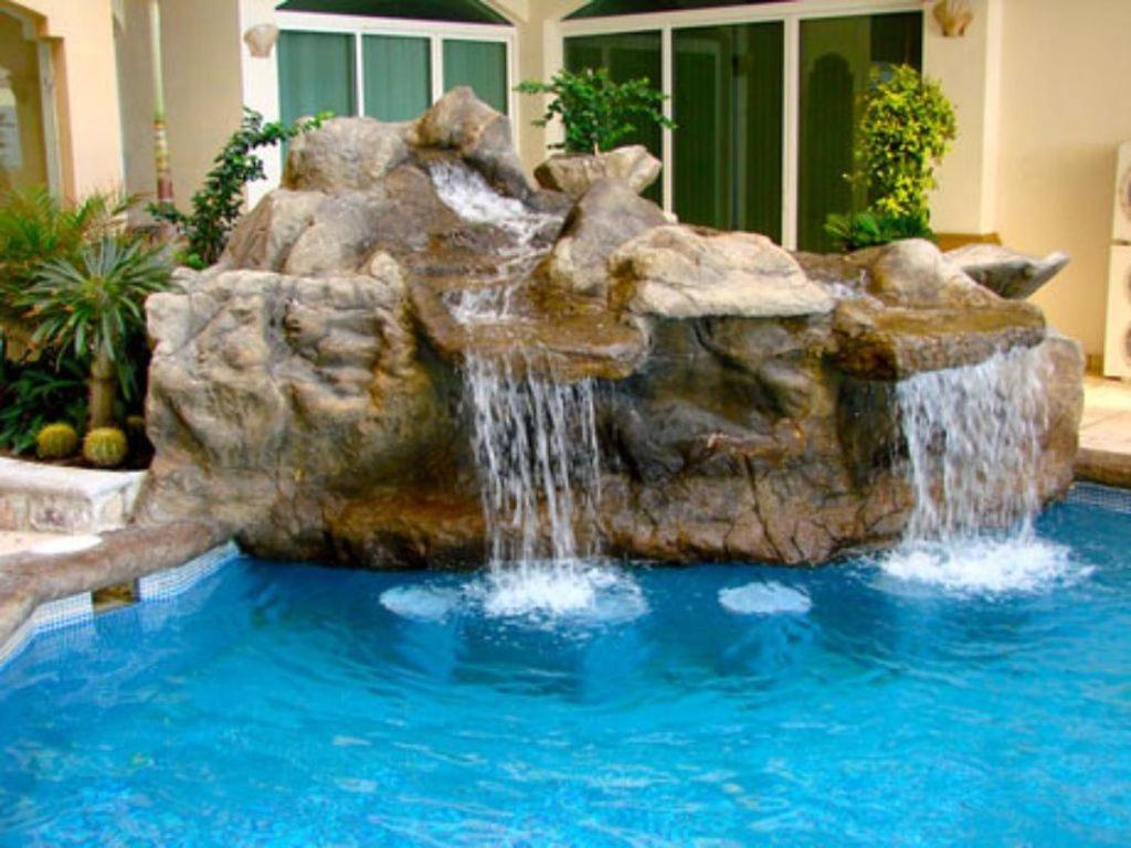 Ocean Front- Marina View- Tiara Sands Resort, Sleeps 4 Apartamento Mazatlán
