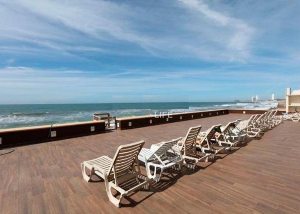 Ocean Front- Marina View- Tiara Sands Resort, Sleeps 4 Mazatlán