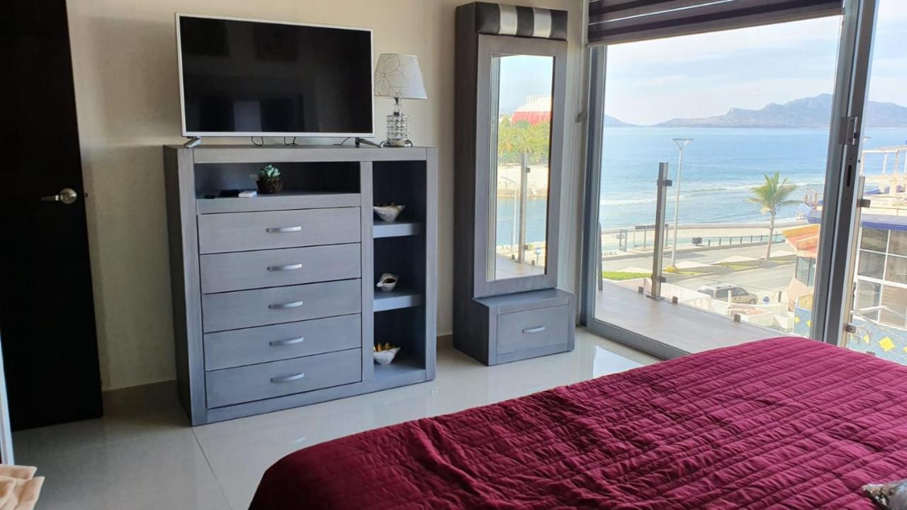 Departamento En Malecon Portico Mazatlán