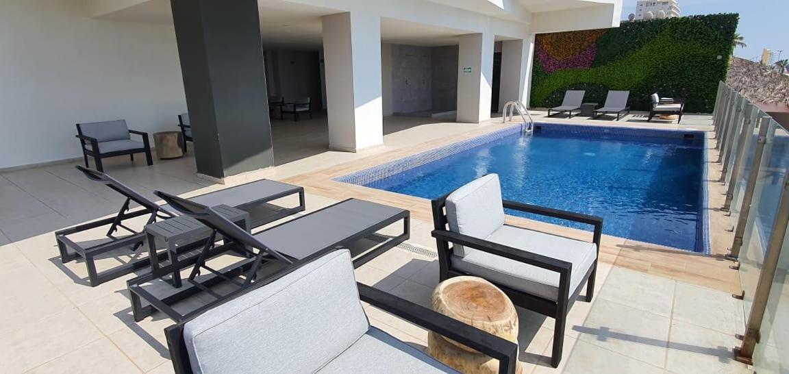 Departamento En Malecon Portico * Mazatlán