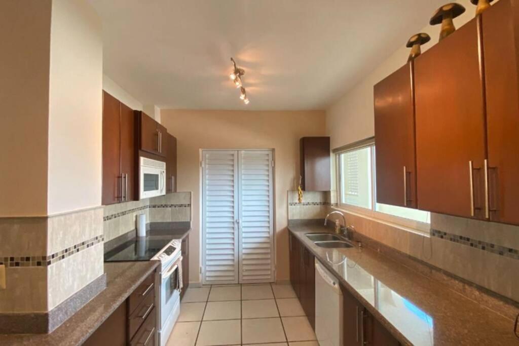 Apartamento Tiara Sands 503 A Pie De Playa! *