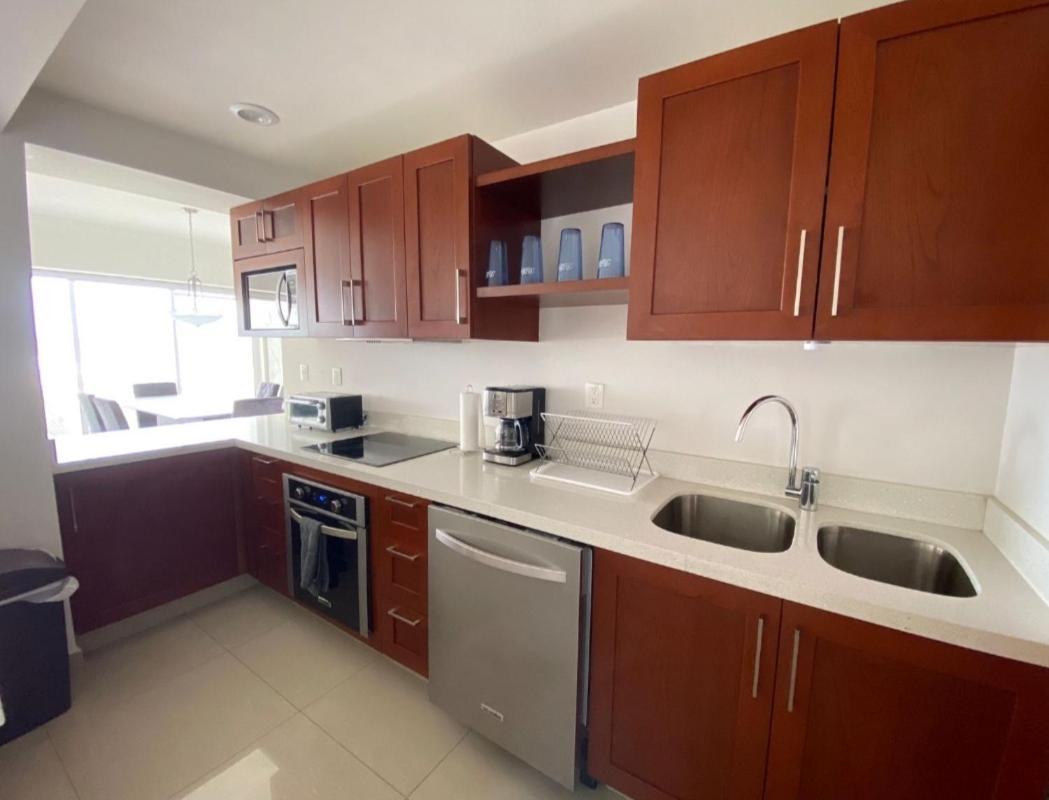 A Pie De Playa Con Alberca Jacuzzi Vista Al Mar Apartment Mazatlan