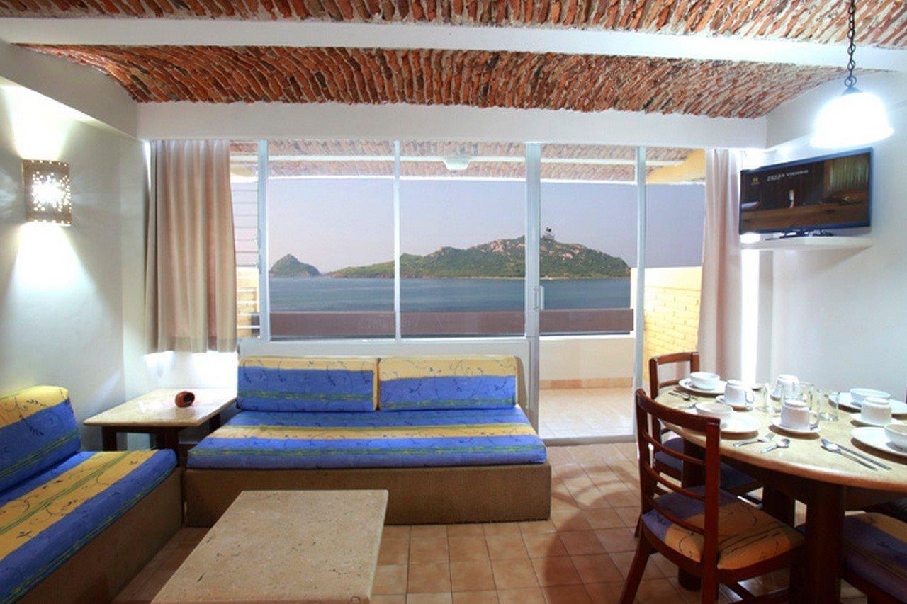 Flores Resort