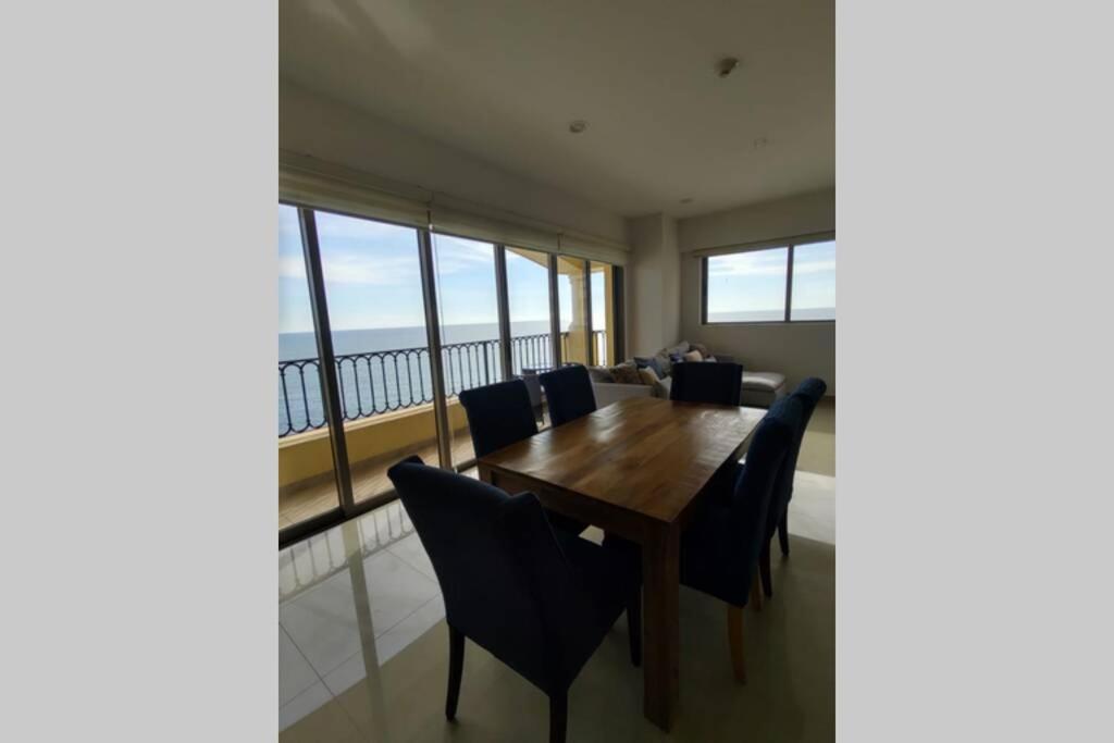 De Lujo A Pie De Playa Apartamento *
