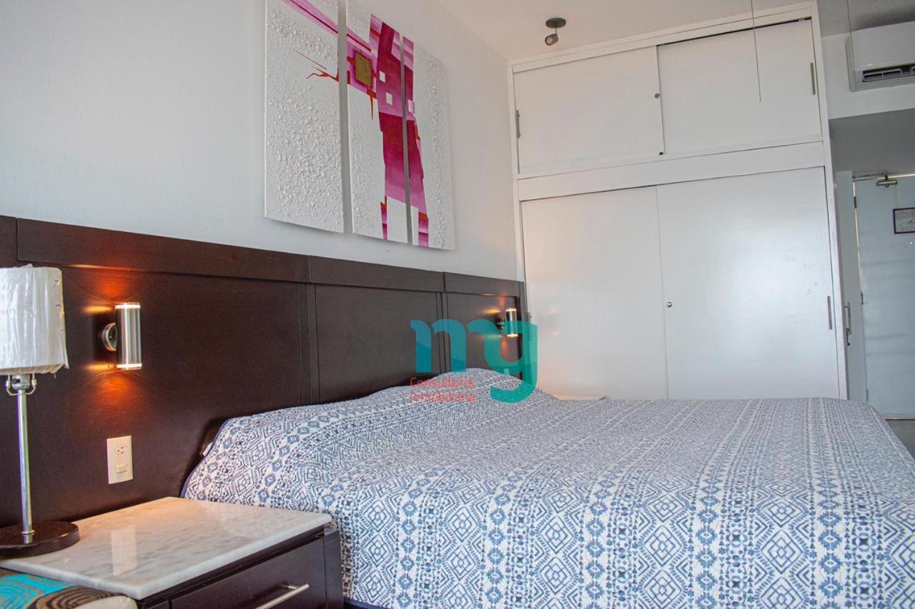 Crown Park Royal Apartamento