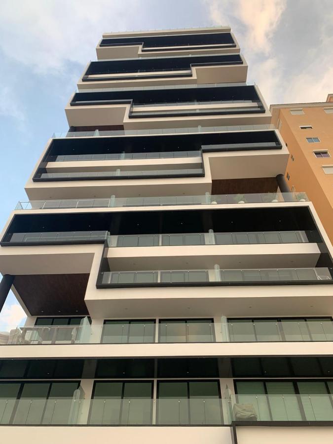 Apartment Nuevo De Lujo Sobre El Malecon De *