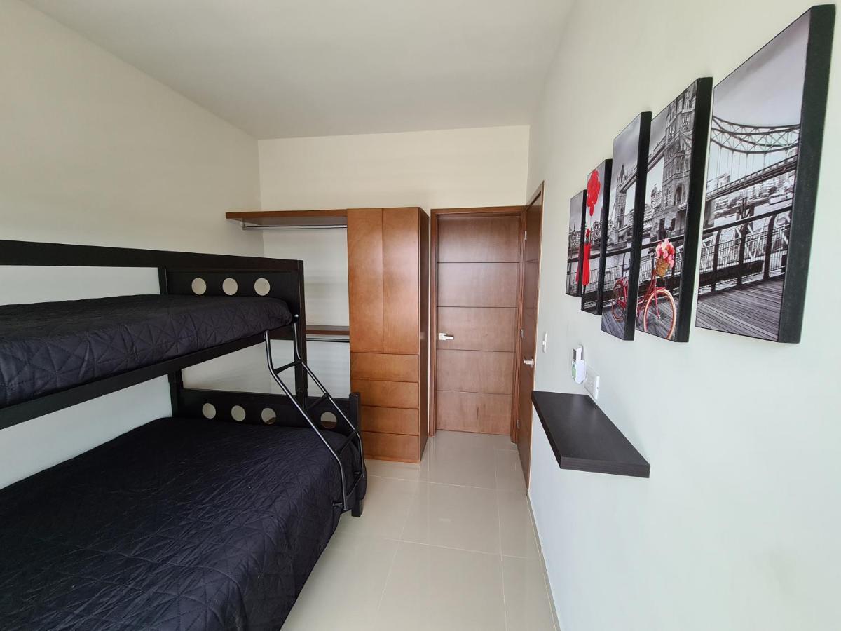 Hermoso Departamento Con Alberca, A 10 Minutos De La Playa!!! *