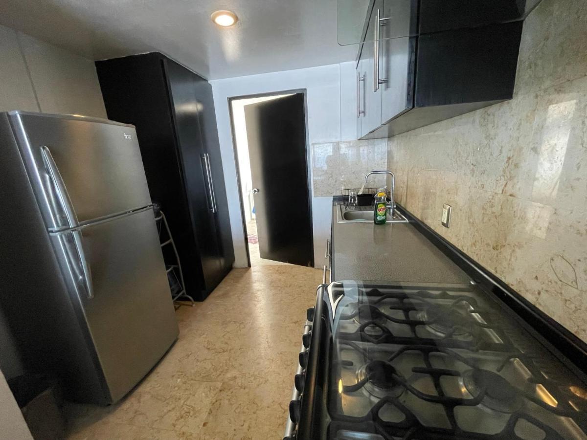 Apartamento Departamento En Torre Miramar, Malecon De