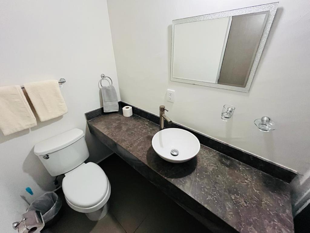 Departamento En Cerritos A 2 Cuadras De Playa ! * Mazatlán