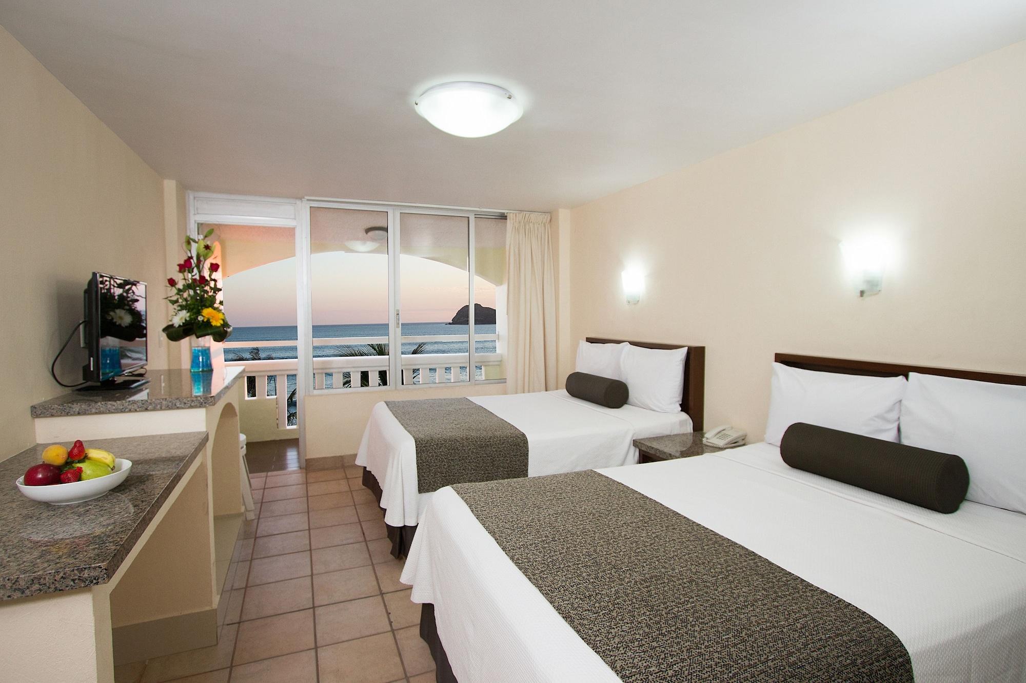 Don Pelayo Pacific Hotel 4*