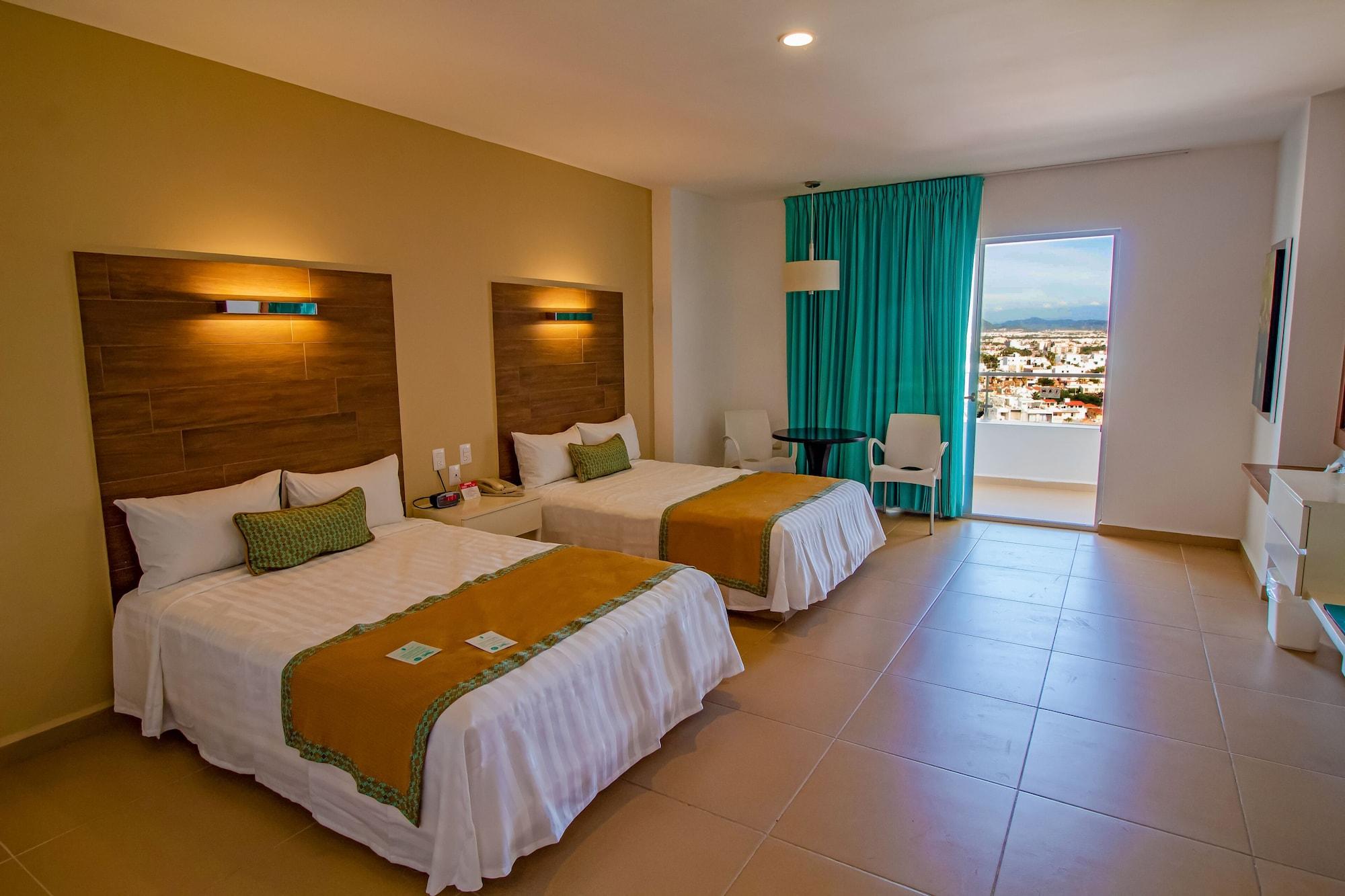 Pacific Palace Tower 4*