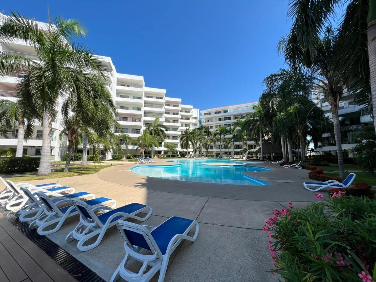 Apartment Costa Veleros Marina 101