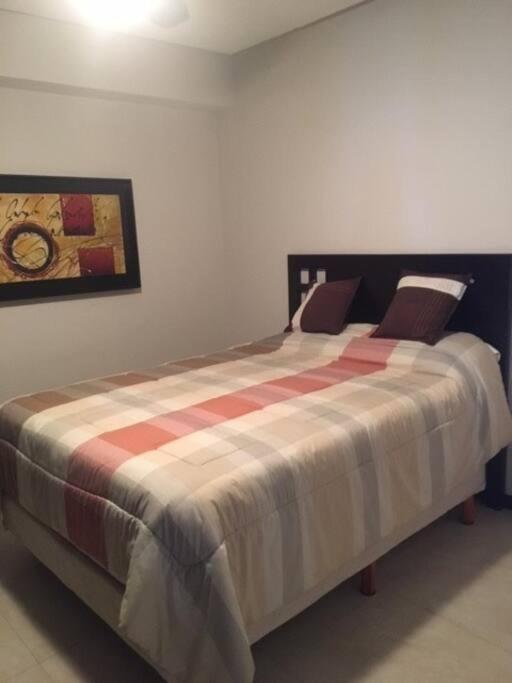 Beautiful 3 Bedroom, Fully Furnished, On The * Mazatlan