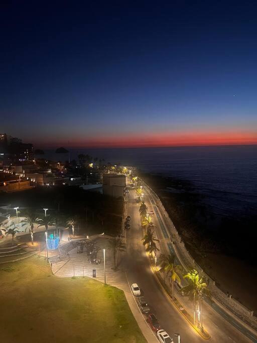 Malecón Vista Al Mar Alberca Infinity Jacuzzi Gym
