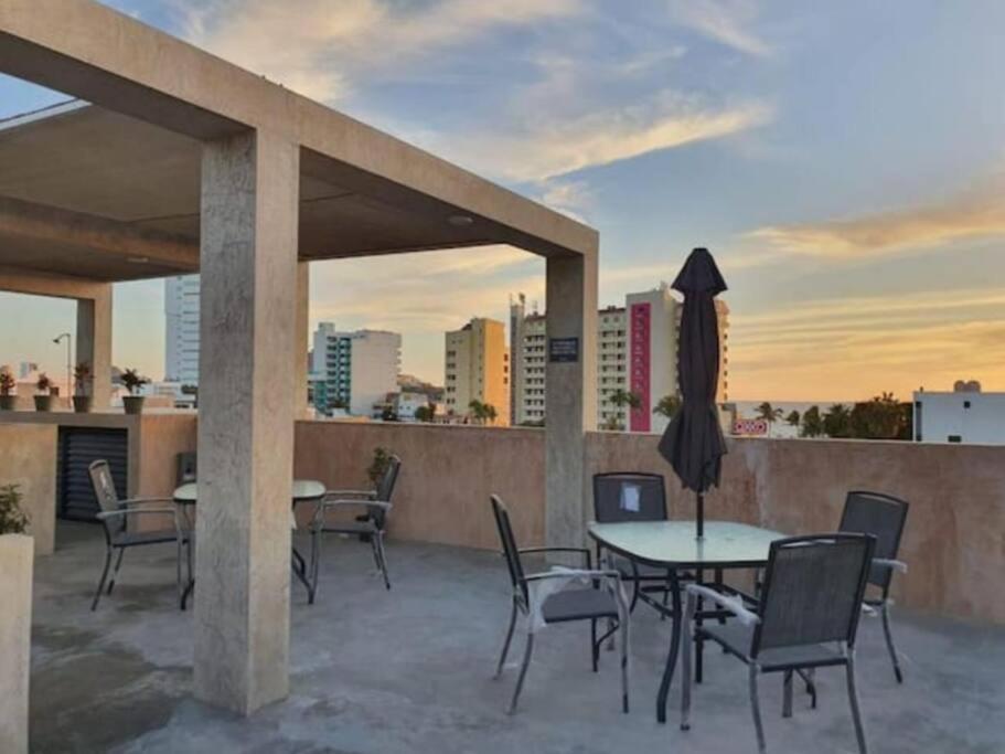 Apartment Departamento A Cuadra De La Playa By G P S Rentas Mazatlan