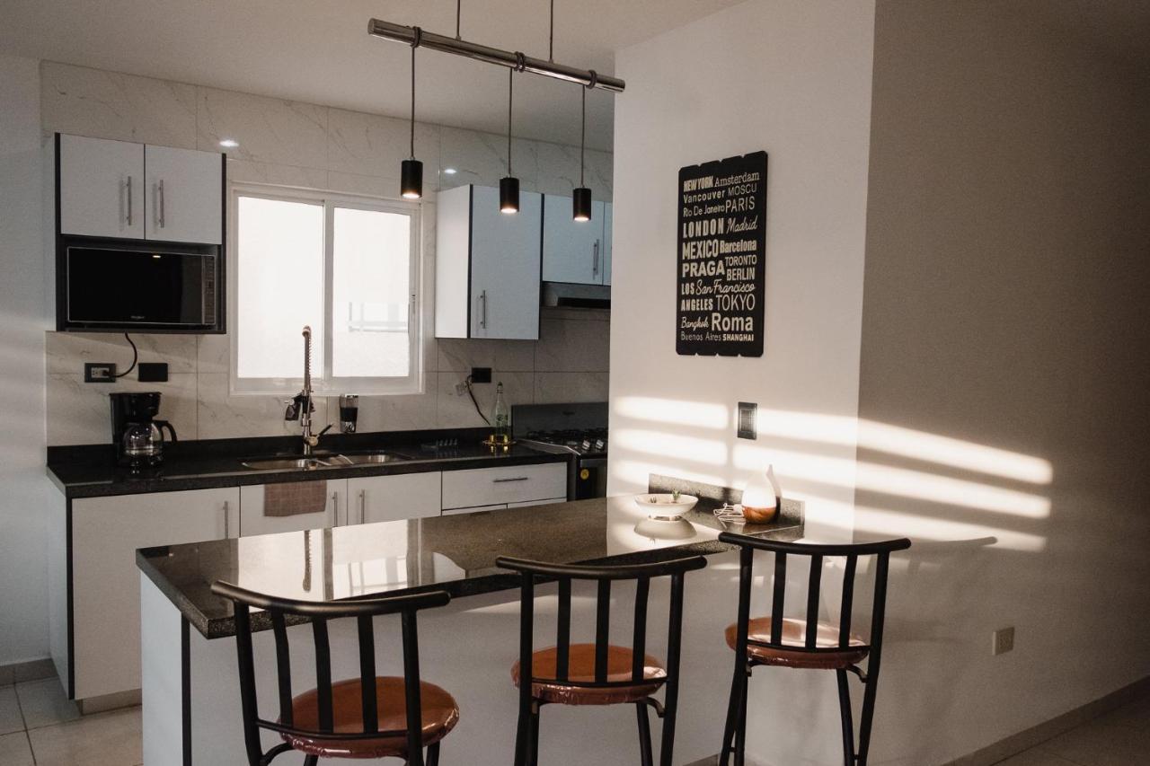 Amplio, Hermoso, Cómodo Depa En Apartamento Mazatlán