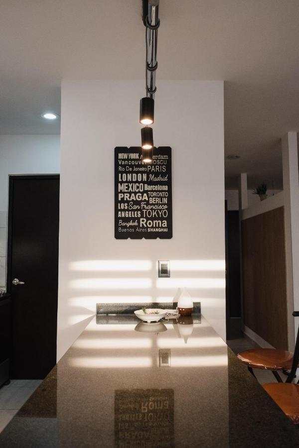 Apartamento Amplio, Hermoso, Cómodo Depa En *