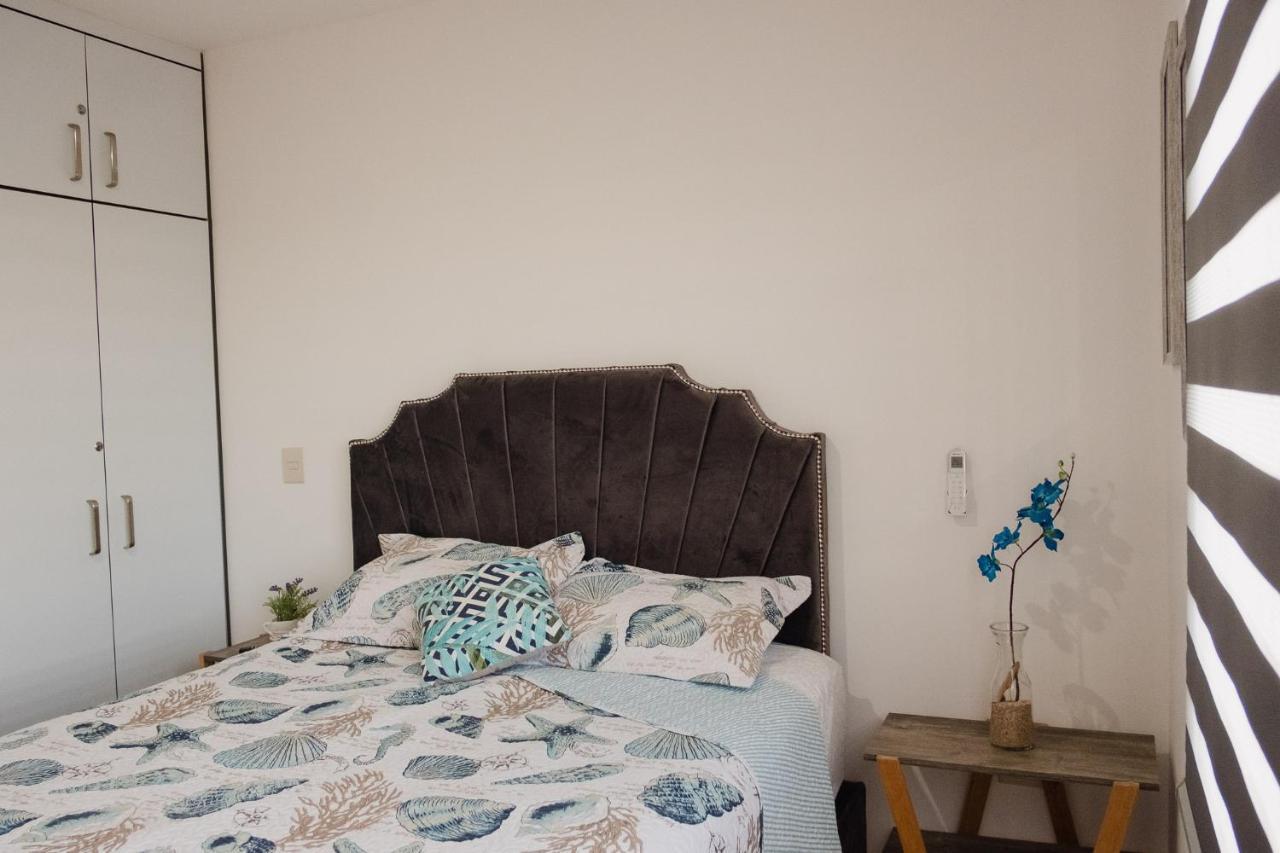 Apartamento Amplio, Hermoso, Cómodo Depa En *
