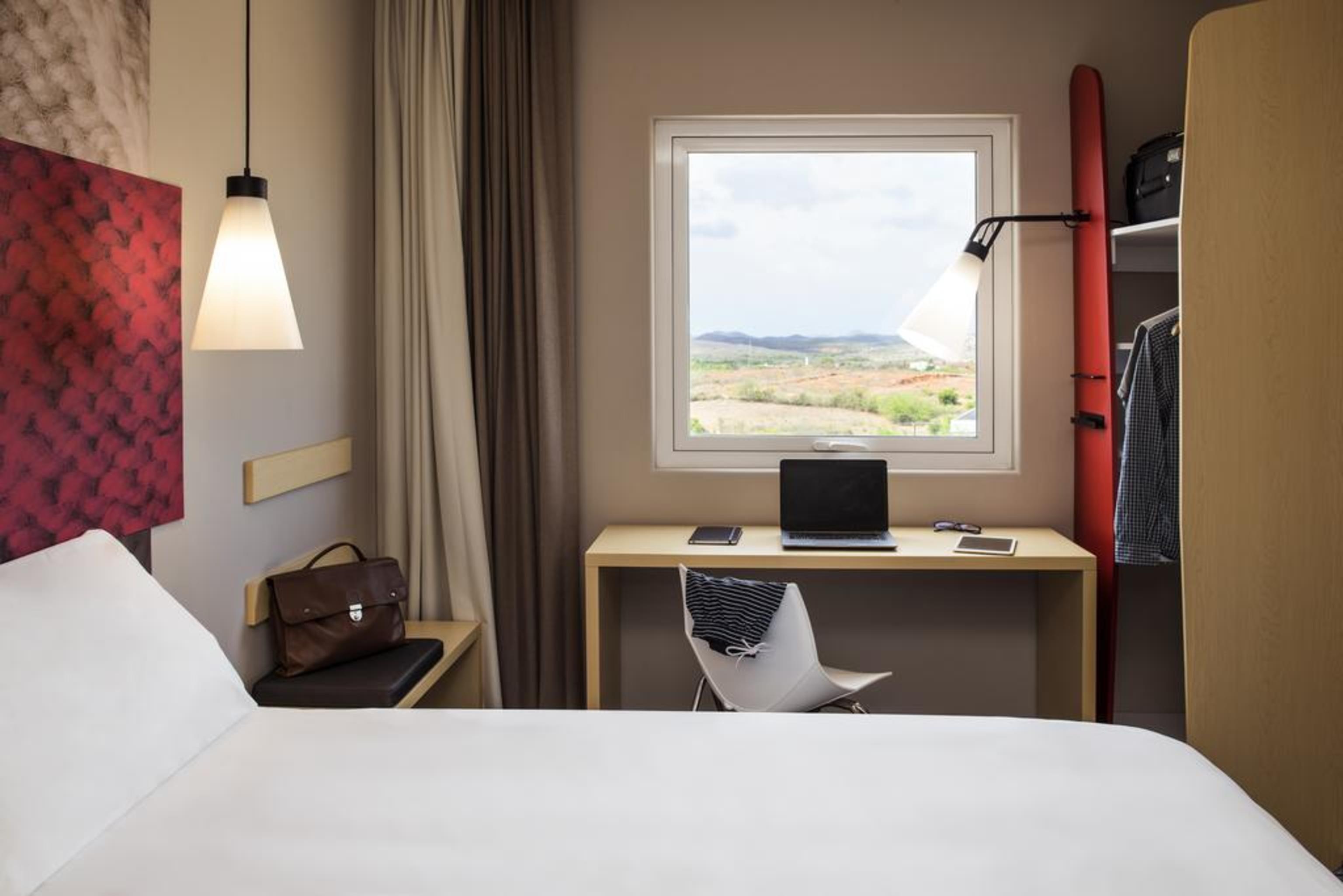Hotel Ibis Marina 3*