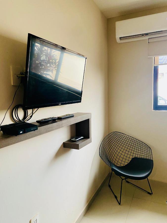 Departamento Muy Cerca De La Playa En La Paz * Mazatlan