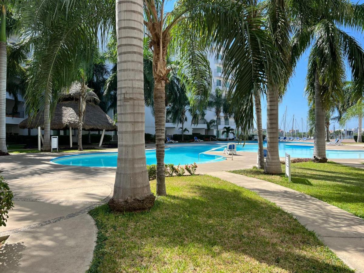 Costa Veleros Marina 5003 Mazatlan