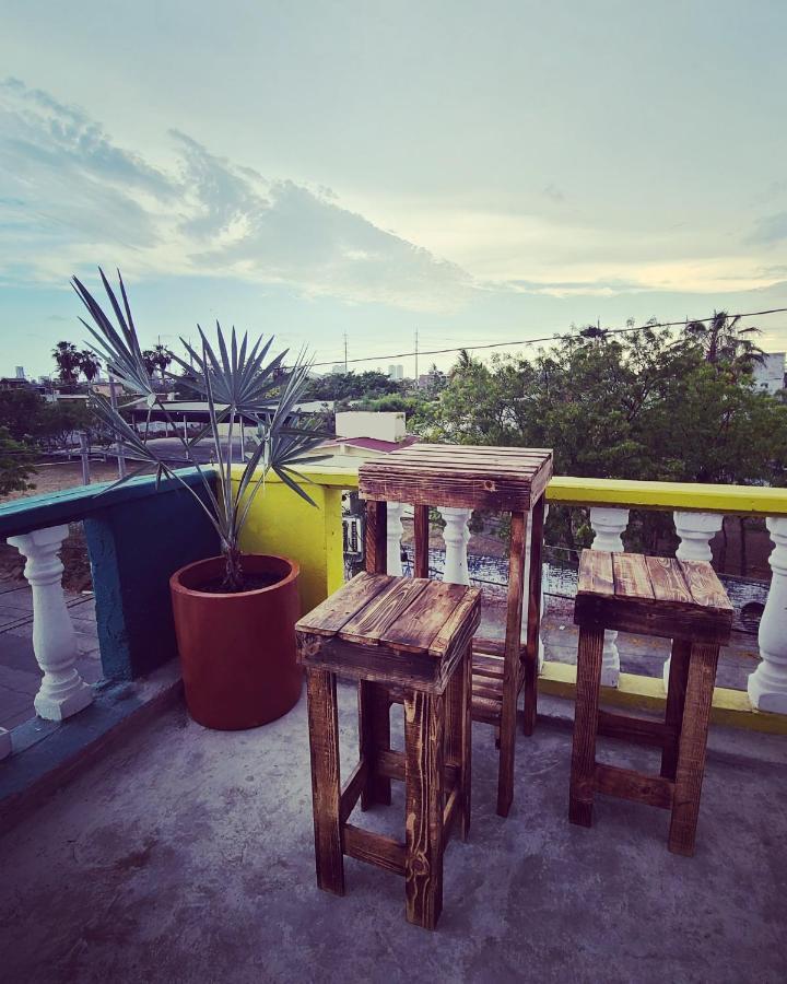 Sundaze Hostal