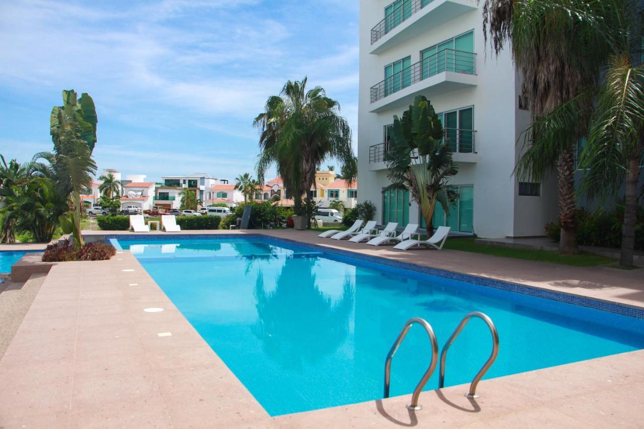 Departamento Isla Marina Con Alberca *