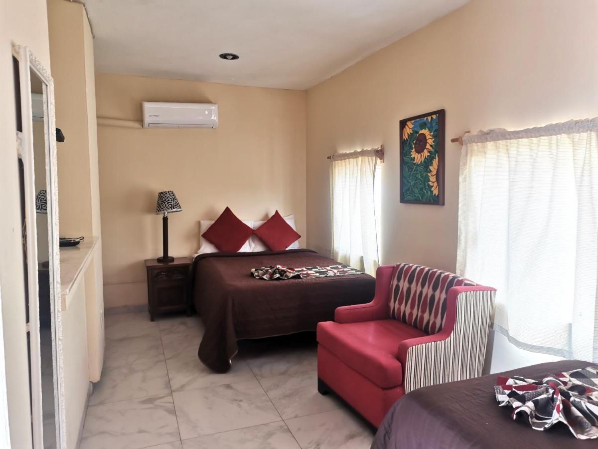 Hotel Mariana 3*