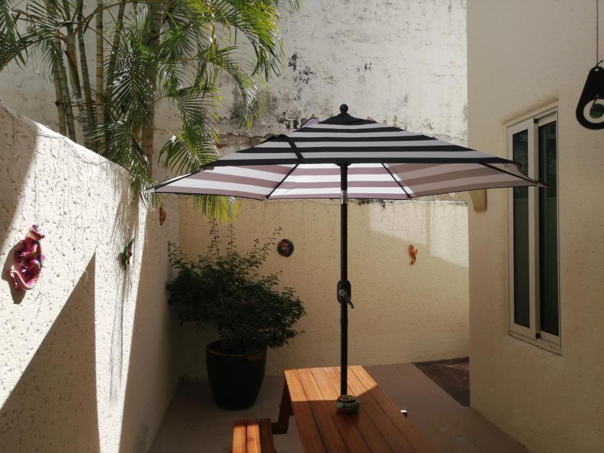 Casa Dahlia 2 Bed & Breakfast