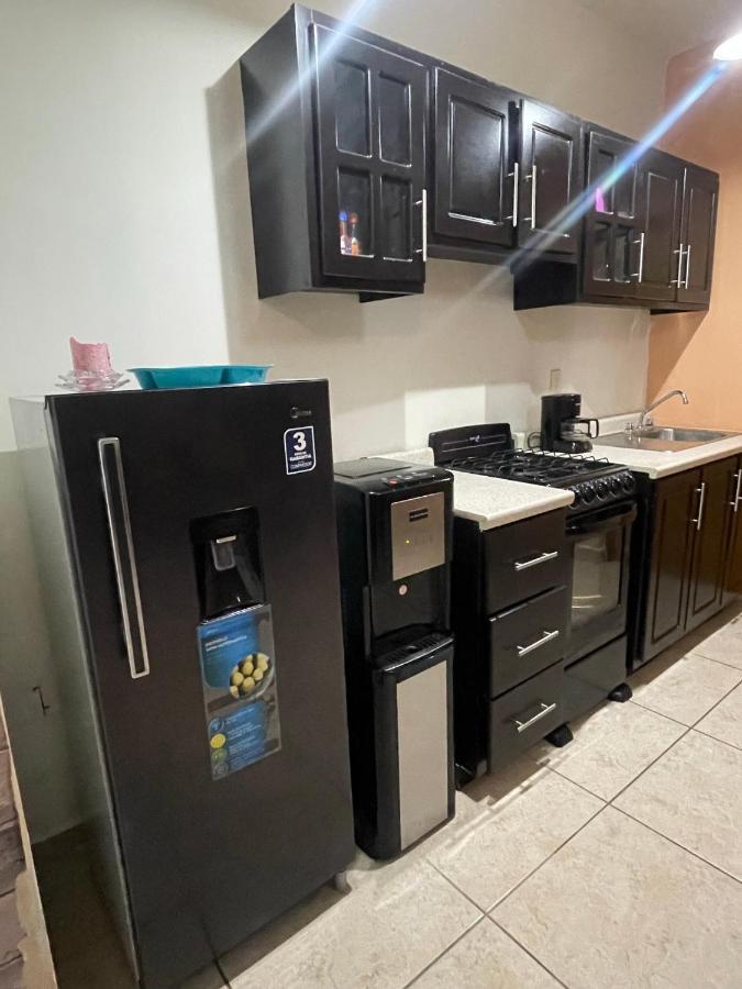 Condominio Completo En *