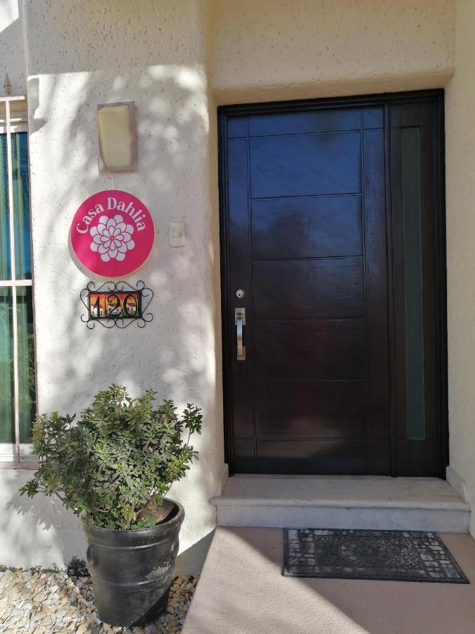 Casa Dahlia 2 *