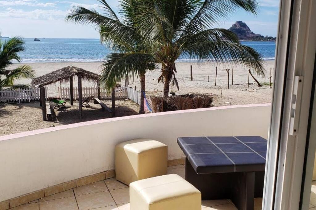 Casa A Pie De Playa Isla De La Piedra Apartamento