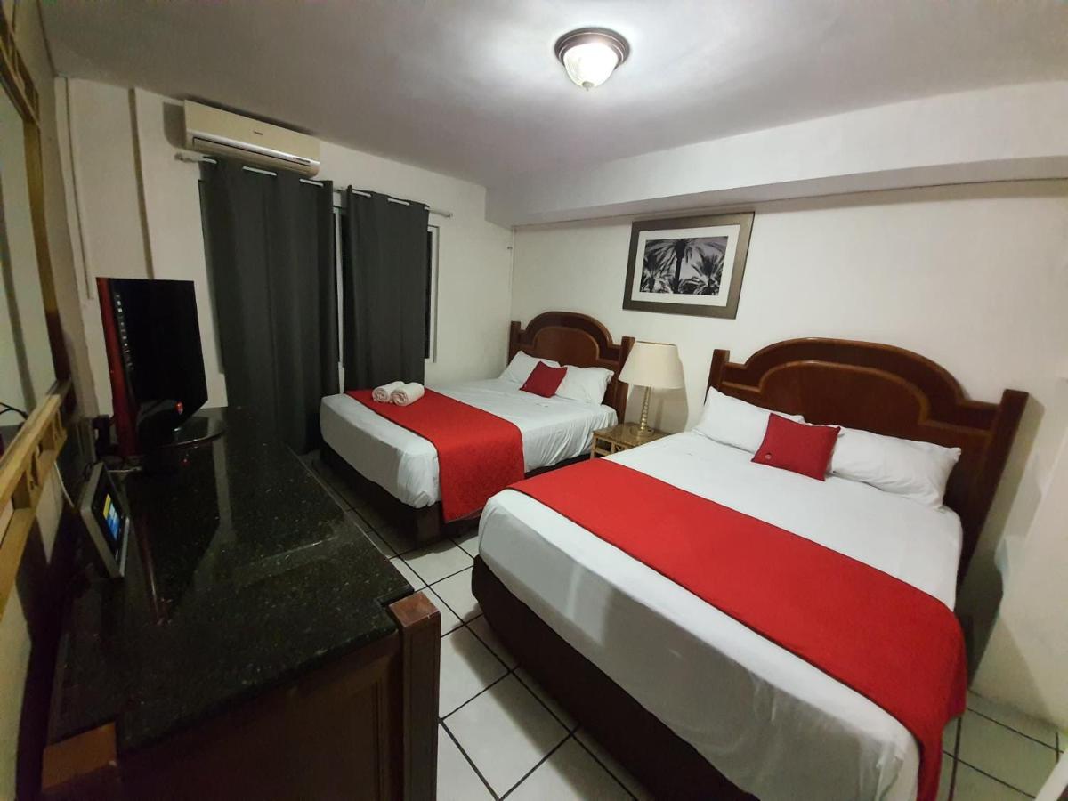 Aparthotel Zona Dorada