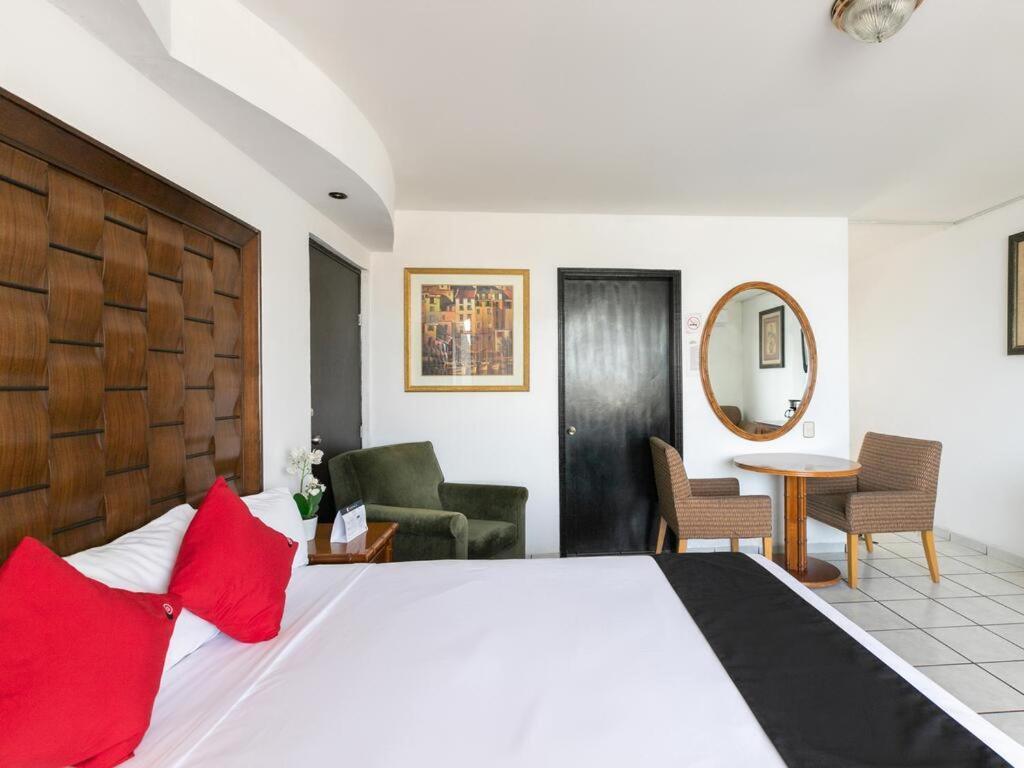 Aparthotel Zona Dorada