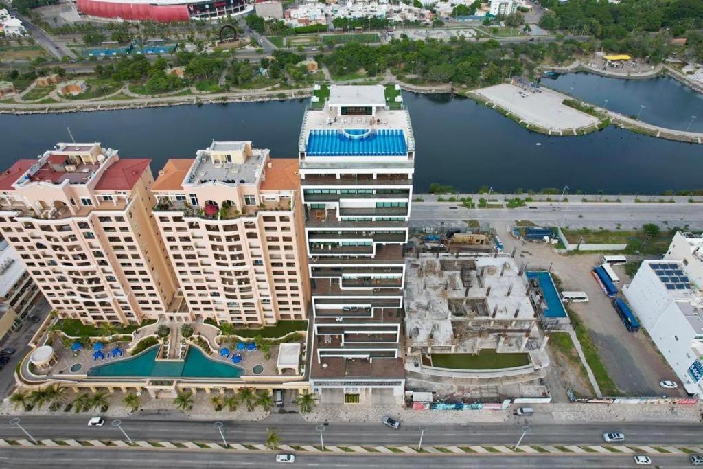 Nuevo De Lujo Sobre El Malecon De Apartment *