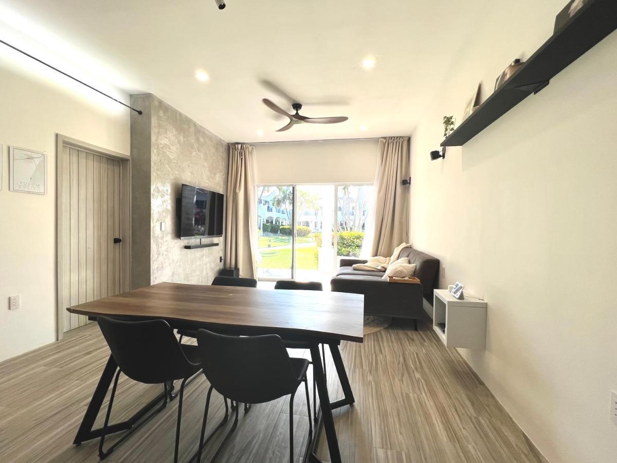 Apartment Cozy Modern With Pool In Golf Course