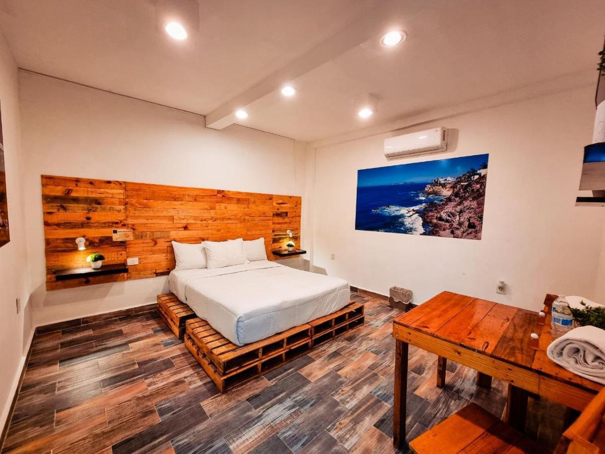 Guest house Hostal La Casa De Madera