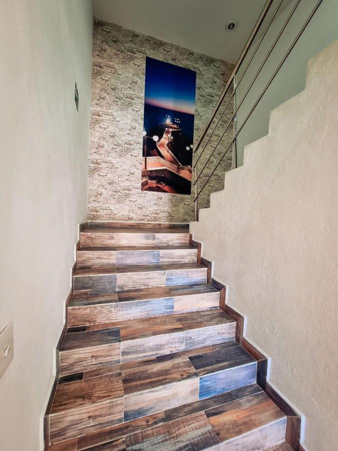 Hostal La Casa De Madera