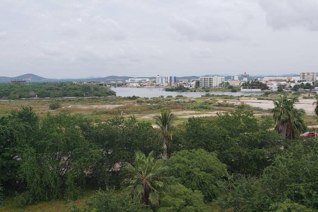 Hermoso Y Amplio En Sabalo. * Mazatlan
