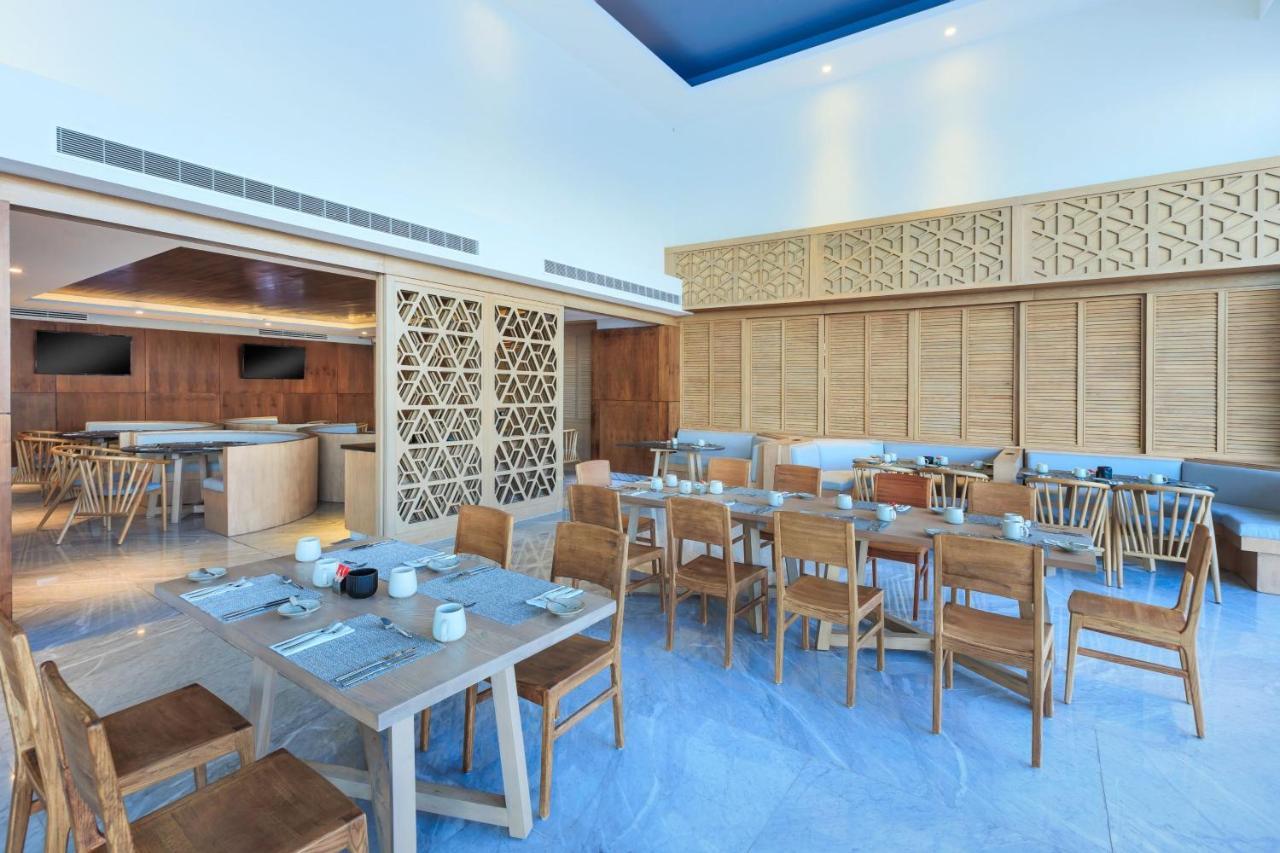 Courtyard By Marriott 5*