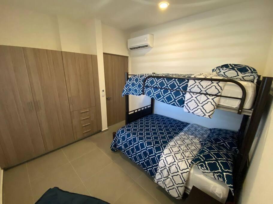 Apartment In El Centro Near Malecon! *
