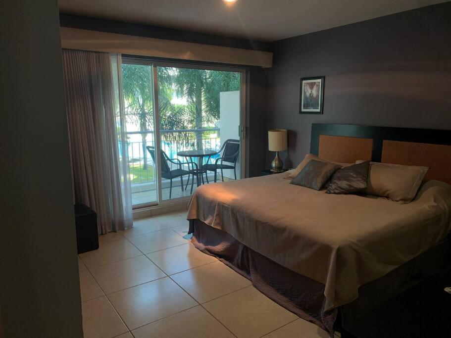 C/ Alberca Y Vista A Marina Apartment Mazatlan