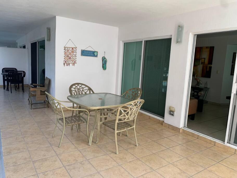 Apartment C/ Alberca Y Vista A Marina *