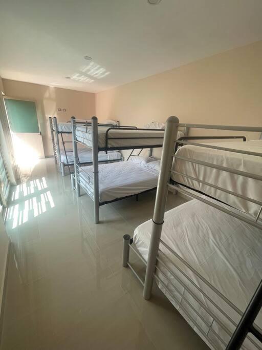 Casa Con Alberca En Excelente Ubicacion, Para Grupos Grandes De Personas Villa